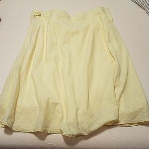 Yellow flowy skirt